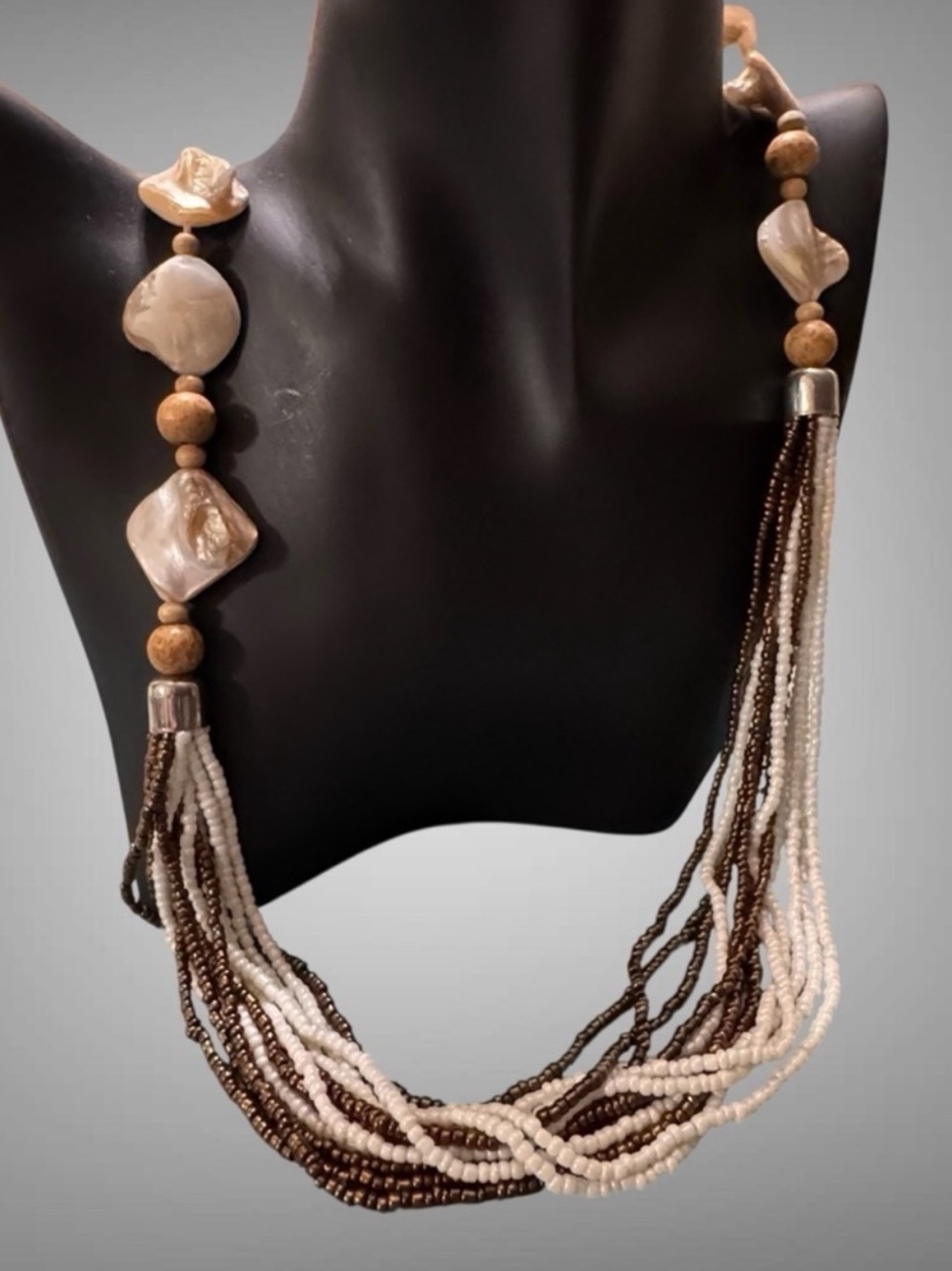 EXTRA LONG BEADED NECKLACE NWT